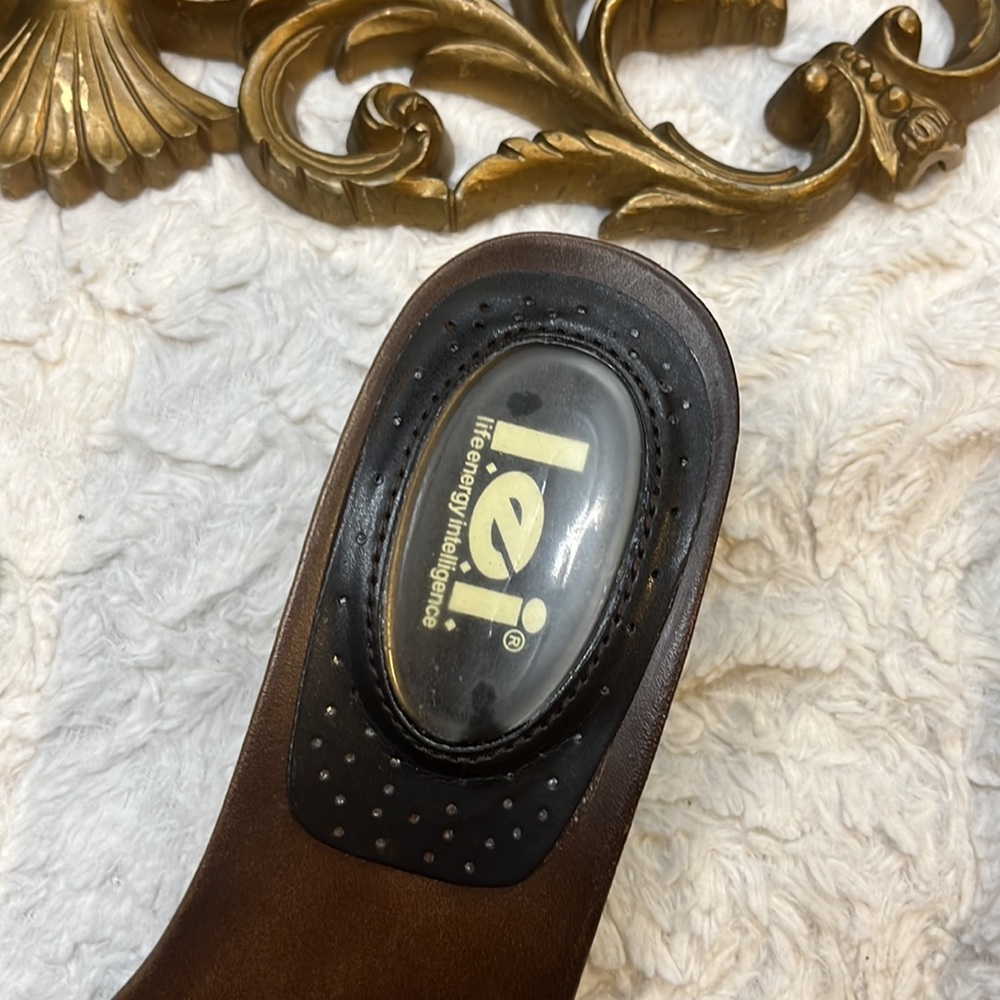 Vintage 90s Y2K LEI Brown Heel Sandals Shoes - Picture 10 of 10